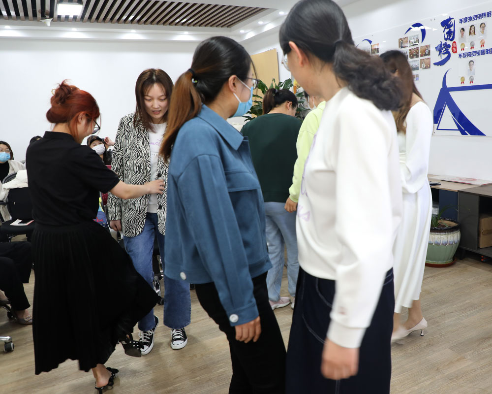 必一·运动(B-Sports)